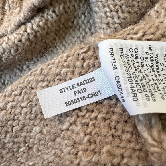 Made well tan Baxter Sweater Tunic in size large - Picture 15 of 16